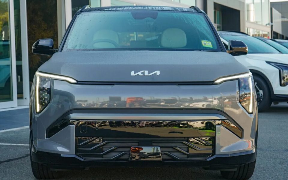 2026 Kia EV3 SV MY27 GT-Line 2WD Long Range Shale Grey 1 Speed Reduction Gear Wagon