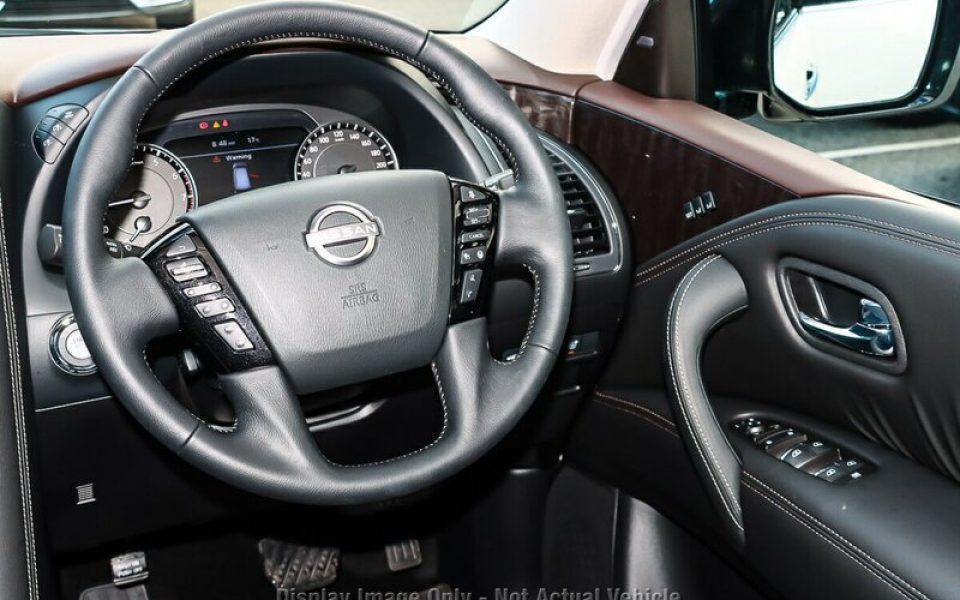 2026 Nissan Patrol TI-L Wagon (Moonstone White) New Car