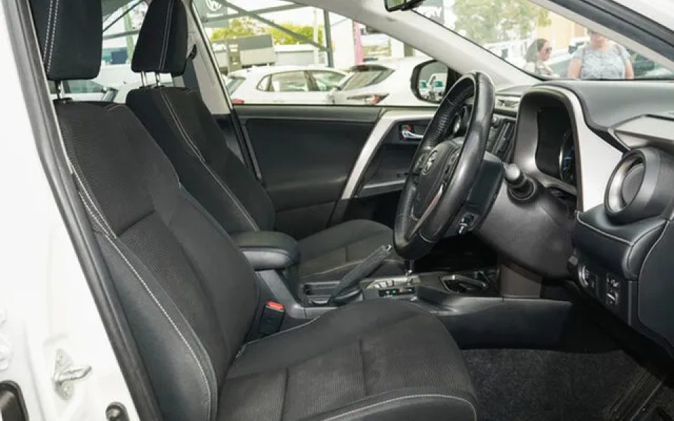 2018 Toyota RAV4 ASA44R GXL AWD White 6 Speed Sports Automatic Wagon
